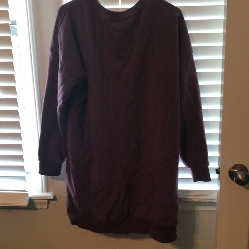 Sweater - Picture 3 of 3